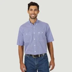 Wrangler Men's George Strait Print Short Sleeve Shirt