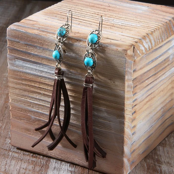 Cowgirl Confetti Women's Trail Ride Tassel Earrings - Image 2