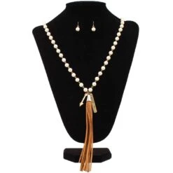 Blazin Roxx Women's Pearl Fringe Jewelry Set