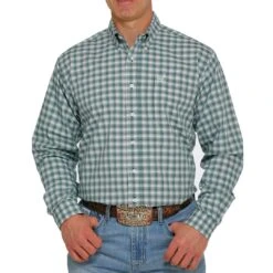 Cinch Men's Plaid Button-Down Shirt