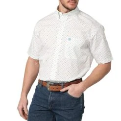 Wrangler George Strait Men's Short Sleeve Button-Down Print Shirt