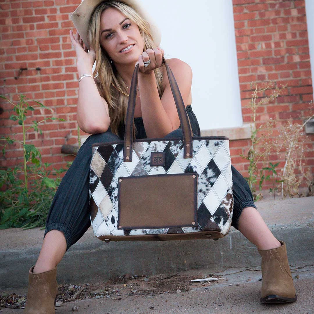 STS Ranchwear Women's Diamond Cowhide Tote - Image 5