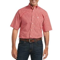 Ariat Men's Tyron Fitted Button-Down Short Sleeve Shirt