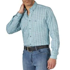 Wrangler Men's 20X Circle Print Button-Down Shirt