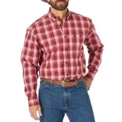 Wrangler Men's George Strait Button-Down Plaid Shirt