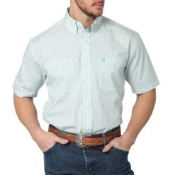 Wrangler Men's George Strait Short Sleeve Button-Down Print Shirt