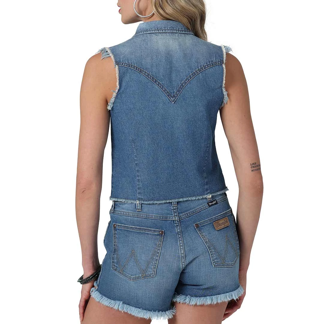 Wrangler Women's Retro Sleeveless Frayed Cropped Denim Shirt - Image 2