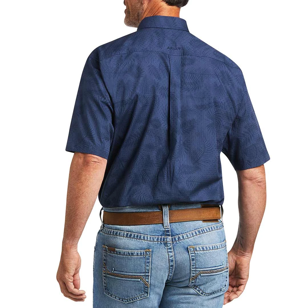 Ariat Men's Tremaine Classic Fit Button-Down Short Sleeve Shirt - Image 2