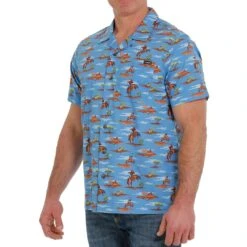 Cinch Men's Cowboy Print Short Sleeve Button-Down Camp Shirt