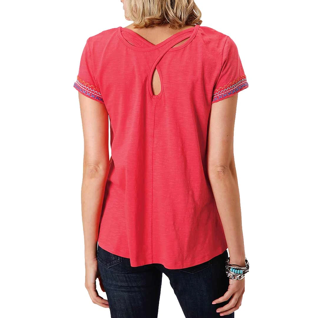 Roper Women's Embroidered Keyhole Back T-shirt - Image 2