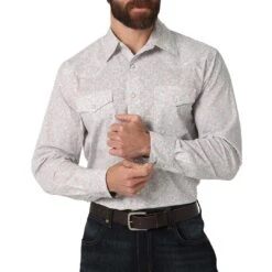 Wrangler Men's 20X Competition Advanced Comfort Paisley Print Snap Shirt