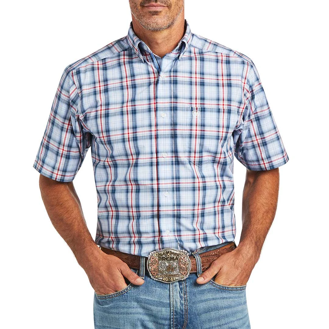 Ariat Men's Pro Series Fergus Short Sleeve Fitted Button-Down Shirt