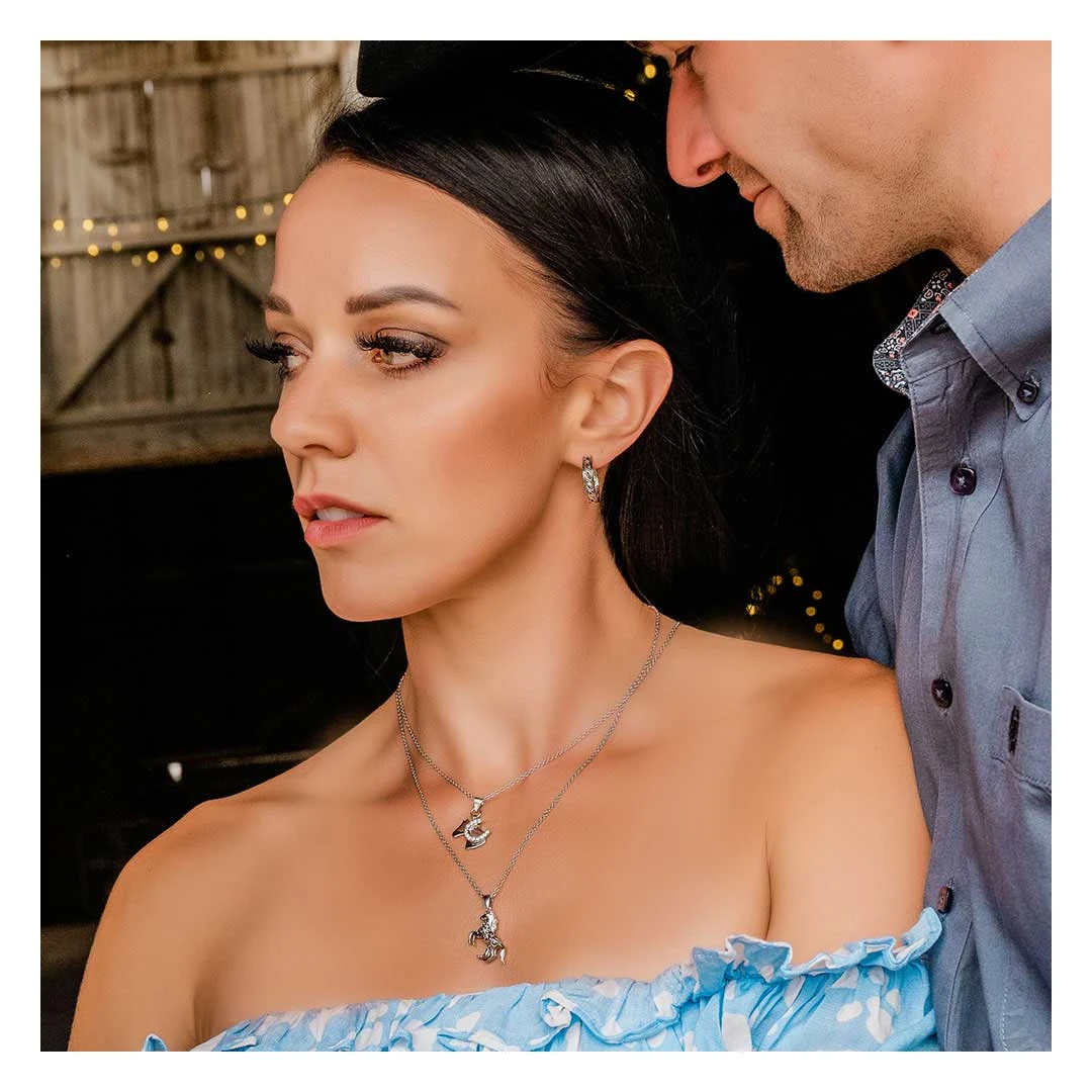 Montana Silversmiths Women's Horse Charm Necklace - Image 3