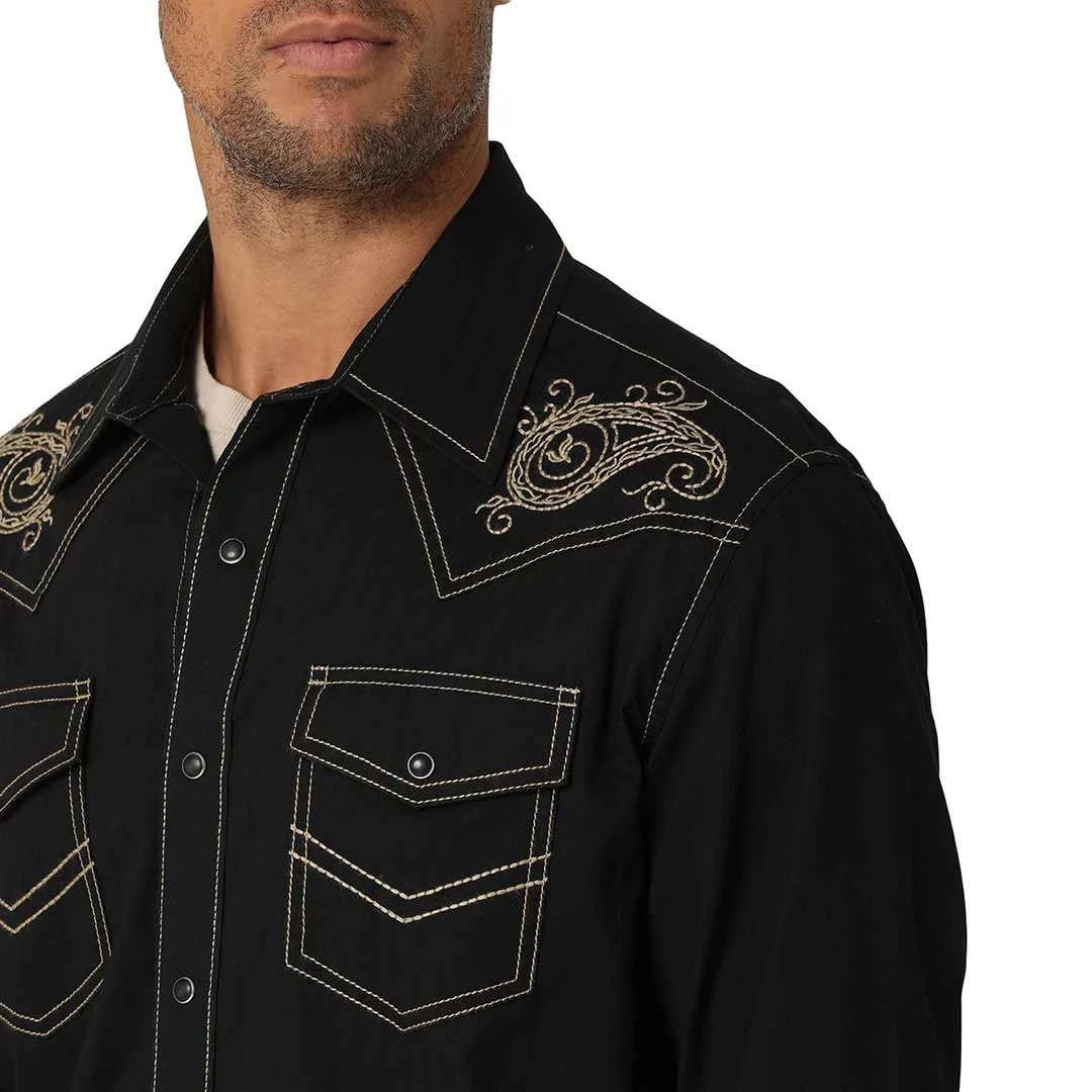Wrangler Men's Rock 47 Paisley Embroidered Yoke Snap Shirt - Image 3