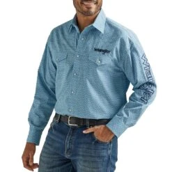 Wrangler Men's Logo Circle Print Snap Shirt