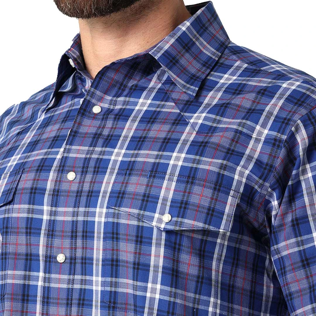 Wrangler Men's Wrinkle Resist Plaid Snap Shirt - Image 3