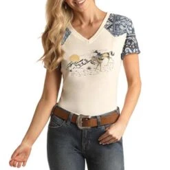 Panhandle Women's Contrast Yoke Graphic T-shirt