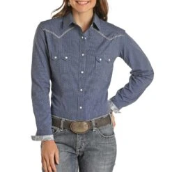 Rough Stock Women's Dobby Print Snap Shirt