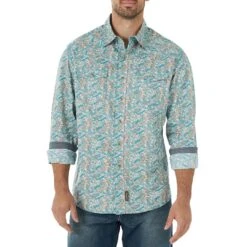 Wrangler Men's Retro Premium Paisley Print Snap Shirt